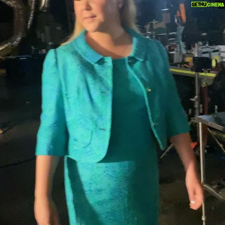 Amy Schumer Instagram - Thank you @jerryseinfeld for having me! “Unfrosted” is out today on @netflix I will never get over the @voelhair the @kyrapanchenko_mkup and the costumes by Susan Matheson and this cast is absolutely the funniest roster you will ever see. Loved every second with my counterpart @iammaxgreenfield