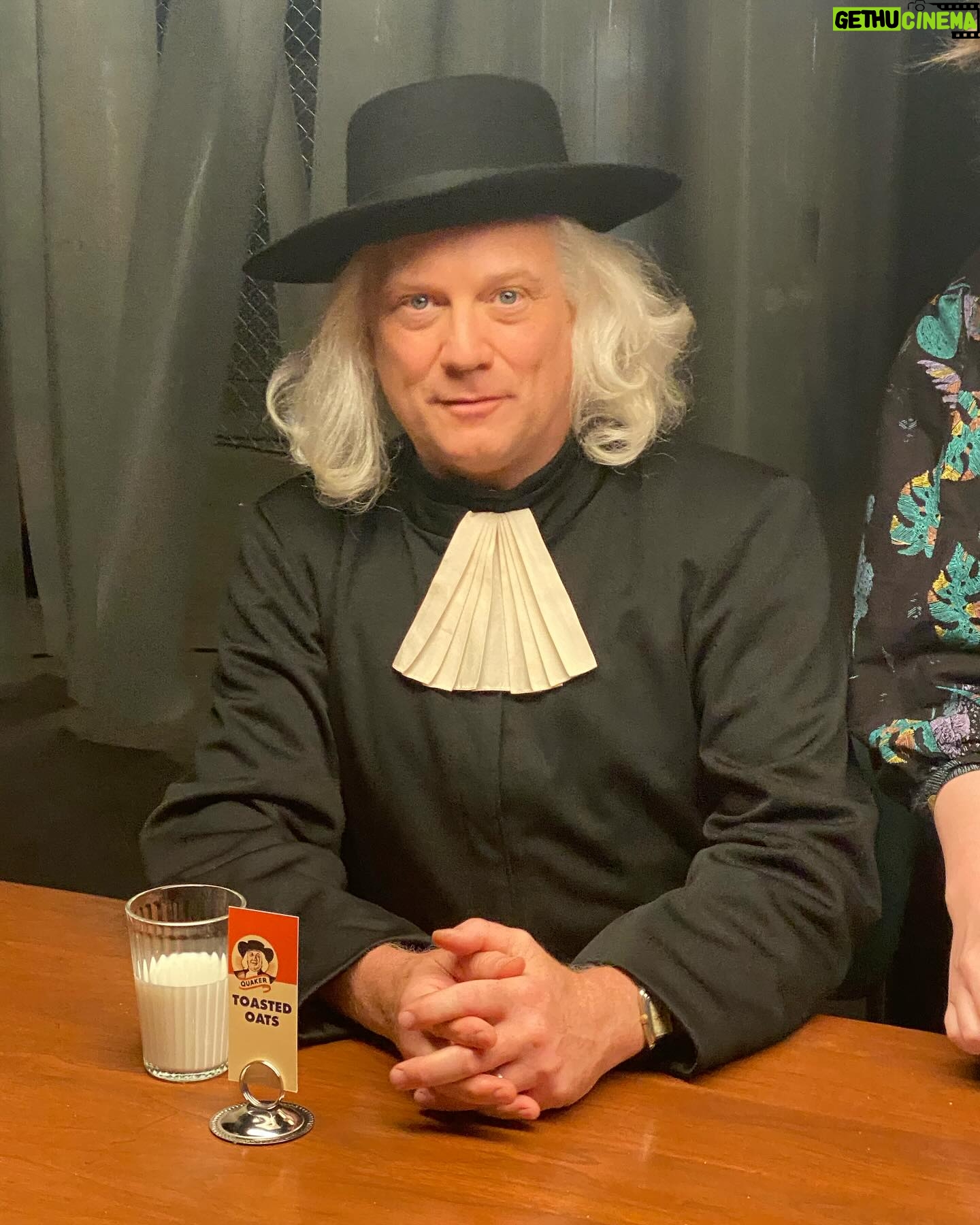 Amy Schumer Instagram - Thank you @jerryseinfeld for having me! “Unfrosted” is out today on @netflix I will never get over the @voelhair the @kyrapanchenko_mkup and the costumes by Susan Matheson and this cast is absolutely the funniest roster you will ever see. Loved every second with my counterpart @iammaxgreenfield