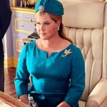 Amy Schumer Instagram - What's your favorite look of @amyschumer It's always the best time collaborating with Amy and her new film #Unfrosted was an absolute blast! I love the process of bouncing ideas off each other and bringing them to life with laughter and creativity. Amy's energy is infectious. Can't wait for you to see the magic we made together. ✨🎬 #Unfrosted #makeup by me #hair by @kimmykuppkakes #costumes by Susan Matheson #llovemyjob #dreamjob #unfrosted #netflix
