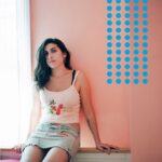 Amy Winehouse Instagram - "If you play an instrument, it makes you a better singer. The more you play, the better you sing, the more you sing, the better you play.” - Amy 🤍 📸 Valerie Phillips 2003