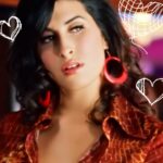 Amy Winehouse Instagram - Celebrating 20 years 💗🖤 #Frank20