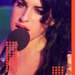 Amy Winehouse Instagram - Amy performed ‘Back to Black’ live on Other Voices in December 2006, at a small church in Ireland.🤍