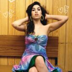 Amy Winehouse Instagram - The ‘Frank’ era marked the start of Amy’s unique and iconic style. Her fashion reflected her bold, soulful personality and fusion of vintage and modern elements. “You can only get so much from me. I can’t help you if you won’t help yourself”💗 #frank20
