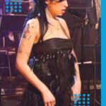 Amy Winehouse Instagram - Amy and Paul Weller performing ‘Don’t Go To Strangers’ live on the Jools Holland show in 2006.
