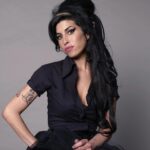 Amy Winehouse Instagram – Glamorous Amy captured in her iconic beehive & cat-eye look by photographer Jason Bell at the Elle Style Awards in 2007. 🖤