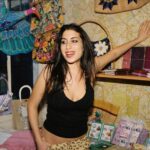 Amy Winehouse Instagram – The Frank era serves as the beginning of Amy’s journey into her distinctive and iconic styles, showing her love of vintage and contemporary fashion. 💕

📸 Diane Patrice 

#frank20