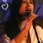 Amy Winehouse Instagram – ‘Stronger Than Me’ performed by Amy in 2004 featuring Femi Temowo on acoustic guitar, giving this version an incredible stripped back jazz feel. 🎤

#frank20