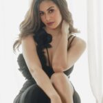 Amyra Dastur Instagram - Being hot in Black 🖤🖤 @amyradastur #amyradastur #amyra #gorgeous #beauty #black #blacklove #stunning #actress #actresshot #hotactress #hot #kollywood #kollywoodcinema #kollywoodactress #tollywood #tollywoodactress #tollywoodcinema #tollywoodhotactress #bollywood #bollywoodactress #bollywoodmovies