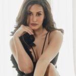 Amyra Dastur Instagram - Being hot in Black 🖤🖤 @amyradastur #amyradastur #amyra #gorgeous #beauty #black #blacklove #stunning #actress #actresshot #hotactress #hot #kollywood #kollywoodcinema #kollywoodactress #tollywood #tollywoodactress #tollywoodcinema #tollywoodhotactress #bollywood #bollywoodactress #bollywoodmovies