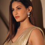 Amyra Dastur Instagram - Gorgeous glaming like Angel 🤩😍✨ @amyradastur #amyradastur #amyra #gorgeous #beauty #actress #angel #actresshot #hotactress #hot #kollywood #kollywoodactress #kollywoodcinema #tollywood #tollywoodactress #tollywoodcinema #tollywoodhotactress #bollywood #bollywoodactress #bollywoodmovies