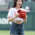 An So-hee Instagram - @ssglanders.incheon ❣️⚾️