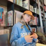 An So-hee Instagram – 🩵🧡🤎