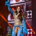 Ana Bárbara Instagram - Gracias @anabarbaramusic por un show espectacular en el #BandidosTour aquí en #YouTubeTheater 🤠❤️‍🔥