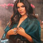 Ana Bárbara Instagram – #loscaminosdelavida ❤️‍🔥 #Look 2 💃🏻 Les gustó?

💃🏻 @jacobo.sin.a 
Cinturón: @montserrat.messeguer 
💄💋 @chentechapitas 
👠  @styledbylorenza 
📸  @soyelmolina
💍 @elenalopezjoyas 
👩🏻 @abrahamplascencia_ 

#anabárbara #bandida #nuevamúsica #photoshoot