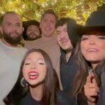 Ana Bárbara Instagram - #lobusqué con #labandida & #friends 🤪😂💃🏻 … vean un poquito más de lo vivido en #premiolonuestro2024 🎸 #aywow ‼️ @angela_aguilar_ te quiero 😘