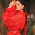 Ana Bárbara Instagram – #loscaminosdelavida ❤️‍🔥 #enrojo 💃🏻 Les gustó?

💃🏻 @carlospinedamx 
💄💋 @chentechapitas 
👠  @styledbylorenza 
📸  @soyelmolina
💍 @elenalopezjoyas 
👩🏻 @abrahamplascencia_ 

#anabárbara #bandida #nuevamúsica #photoshoot