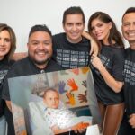 Ana Bárbara Instagram - Hoy, estamos aquí por los niños de @stjude que luchan contra el cáncer y por sus familias. Acompáñame mientras celebramos el #DíadelNiño y conviértete en un Ángel de Esperanza. ¡Obtén tu propia camiseta con el lema #EstaCamisetaSalvaVidas ; Así, les mostrarás a todos que estás ayudando a salvar las vidas de los niños que luchan contra el cáncer en todo el mundo. Llama ya al 1-800-998-8432. ❤️‍🔥👍🏼