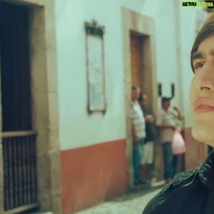 Ana Bárbara - 69K Likes - Mi amado, pedazo de mi alma Julián Figueroa 🙏🏼 te extraño tanto , a un año de tu partida aún no asimilo que no estás aquí pero siempre siempre vives en mi corazón ‼️ Te recuerdo con tanto cariño mi niño ; vives en mi, tu mami preciosa @maribelguardia y tantas personas que te aman por siempre 🙏🏼
Te quiero , un beso hasta el cielo 💋