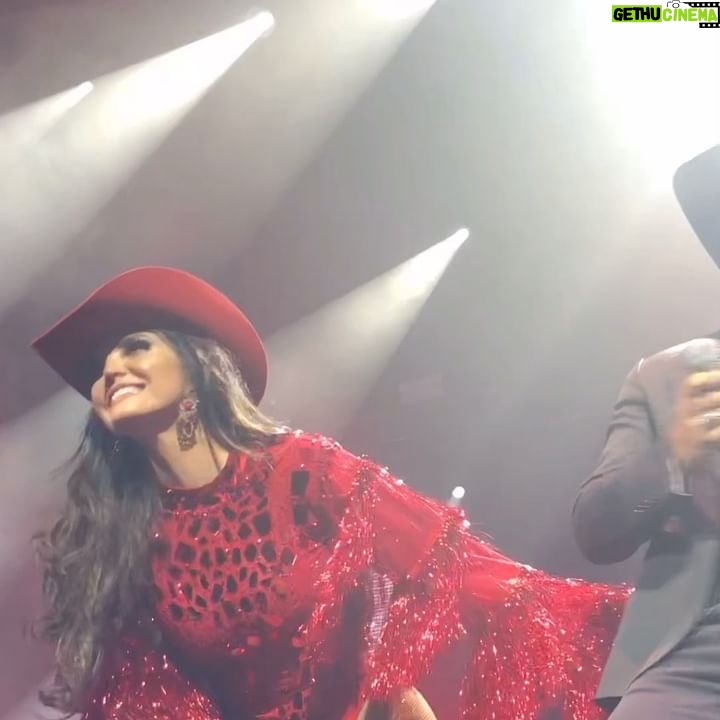 Ana Bárbara - 69K Likes - Mi amado, pedazo de mi alma Julián Figueroa 🙏🏼 te extraño tanto , a un año de tu partida aún no asimilo que no estás aquí pero siempre siempre vives en mi corazón ‼️ Te recuerdo con tanto cariño mi niño ; vives en mi, tu mami preciosa @maribelguardia y tantas personas que te aman por siempre 🙏🏼
Te quiero , un beso hasta el cielo 💋