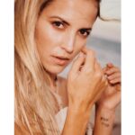Ana Fernández Instagram - Hoy, arrancan mis vacaciones 🙌🏼 Hasta el “ next project” 📸 @andresgarlujan