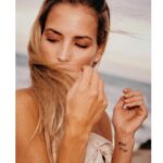 Ana Fernández Instagram - Hoy, arrancan mis vacaciones 🙌🏼 Hasta el “ next project” 📸 @andresgarlujan