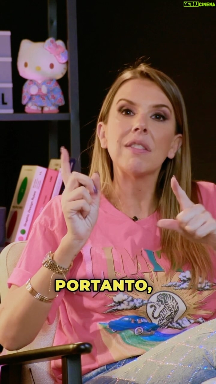 Ana Garcia Martins Instagram - Ver séries em casal: