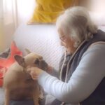 Ana Guiomar Instagram – Este tem que ir para o feed! A coisa mais fofa que vão ver hoje. 😎
Tenham um dia bom. Avó ❤️

#naocompreadote #osavossaoomelhordomundo