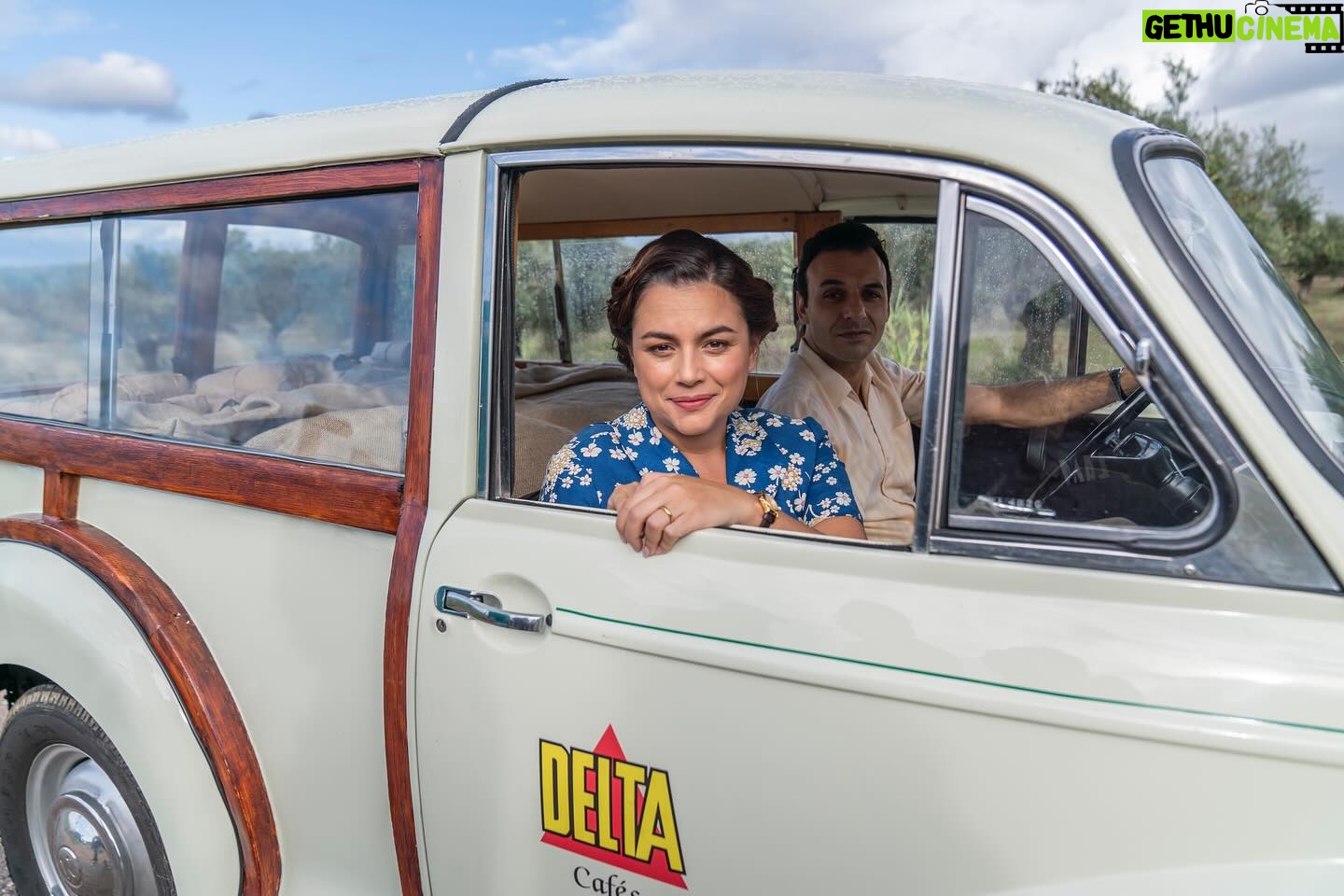 Ana Guiomar Instagram - Estreia hoje, dia do pai,e dia em que se assinala um ano da seu falecimento, “Sr.Rui”, um homem em do povo, na @tvioficial .