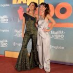 Ana Hikari Instagram - Dia 04 de Março na telinha da Dona Glô estreia a nossa nova novela das 7 #FamiliaÉTudo Venham conhecer a Mila 😉😈 Look: @estudiocena @shopfrancesca @carlospenna.design Styling: @laribenevenuto Make: @luckfigueiro Hair: @liamaracastro45 @andrecursino @viracomunicacao Fotos: Ellen Soares/Gshow e Roberto Filho / BRAZIL NEWS @ellensoares.auraestudio @robertofilho_profissional