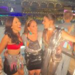 Ana Hikari Instagram - Apenas @susanavieiraoficial curtindo carnaval com a gente no camarote da @quem ! Agora até ela já sabe que a 3ª temporada de #AsFive chega no @globoplay dia 01 de março! ❤️