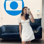 Ana Hikari Instagram - ✨ Vídeo Fake Show ✨ Mais bastidores da nossa novela das 7 #FamiliaÉTudo Episódio: Enterro de Frida Mancini & Gravadora Mancini Me contem aí embaixo que mais de bastidores vocês querem ver por aqui que eu vou caçar pra vocês!