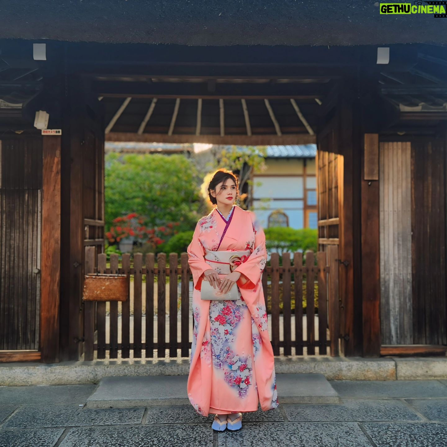 Ana Jalandoni Instagram - Geisha Deshou 🌸⛩️🫶