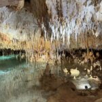 Ana Layevska Instagram - Un lugar que no te puedes perder en #grancaiman Las cuevas de cristal de estalactitas y estalagmitas. Un increíble viaje al pasado de la naturaleza. Y recuerda #visitaislascaimán @visiteislascayman con @luxuslifemx @caymancrystalcaves