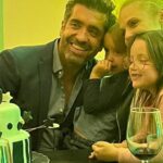 Ana Layevska Instagram – A lo largo de mi carrera evidentemente aprendí algo de producción y programación de eventos. Hacer la fiesta de cumpleaños sorpresa de @rodrimoreira ha sido de las cosas más divertidas e estresantes de mi vida!!! Pero se logró ver el objetivo ver a Rodrigo tan feliz!!! Y ver tu cara de sorpresa fue lo mejor!Muchas gracias a todos por su complicidad y colaboración! Muy feliz cumpleaños mi amor!!! Te mereces todo y más! Te amo!