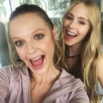 Ana Layevska Instagram - Comenzando el año con un recuerdo.. Guerra de vecinos … el proyecto que me cambió el gusto por hacer comedia. Y.. les quiero contar que estoy por hacer más y más comedia en 2024!!! De la cual no puedo compartir material pero que me hace muy feliz!! Adivinen de qué se trata?