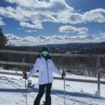 Ana Layevska Instagram - Magnífico e inolvidable!!! Amé #monttremblant y definitivamente el SKI es de los deportes más arriesgados y divertidos que hay. Gracias mi amor @rodrimoreira por animarnos a ir todos..Masha y Santi por hecharle ganas en el SKI