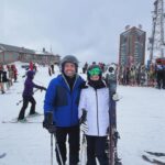 Ana Layevska Instagram - Magnífico e inolvidable!!! Amé #monttremblant y definitivamente el SKI es de los deportes más arriesgados y divertidos que hay. Gracias mi amor @rodrimoreira por animarnos a ir todos..Masha y Santi por hecharle ganas en el SKI