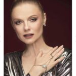 Ana Layevska Instagram - @analayevska1 es la portada de @luvan_magazine en su edición mar-abr 2024. Gracias @americalunaortega por el espacio. Foto: @oscarponcemx Joyería: @anniestar_jewelry Stylist: @karinaponzo Makeup & airstylist: @tmc_mexico