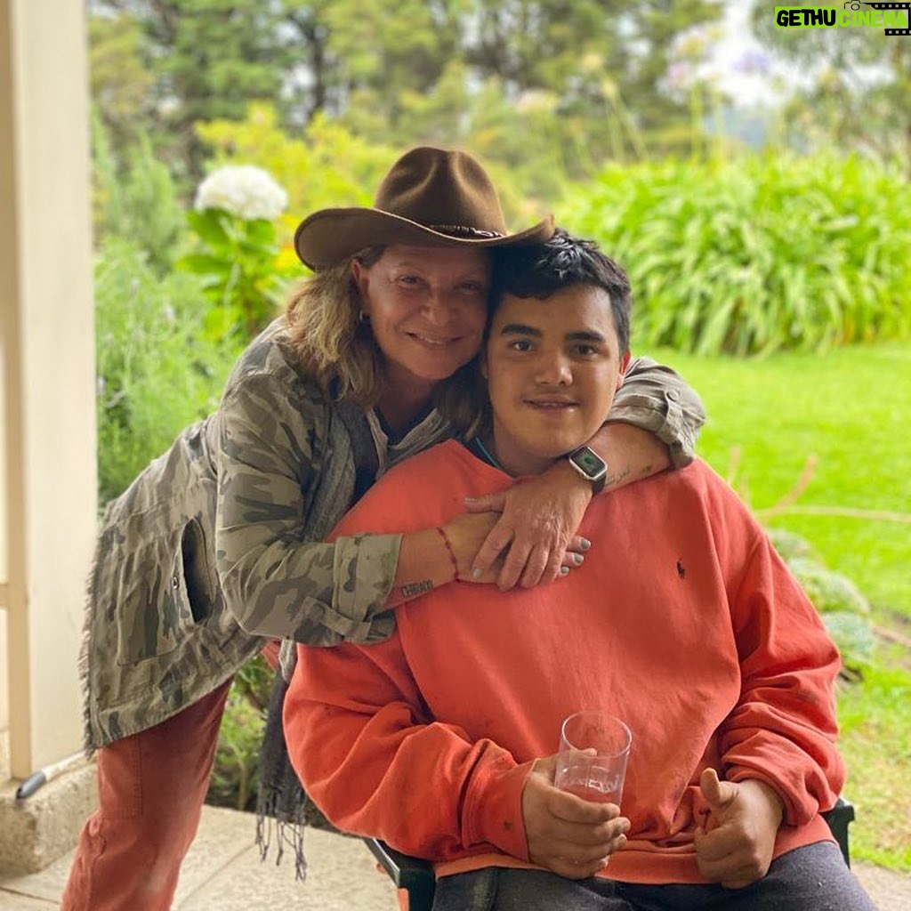 Ana María Polo - 59.7K Likes - A dondequiera que voy…. Siempre conecto! Costa Rica vacay 🇨🇷
#HeDicho #CasoCerrado #AnaMariaPolo