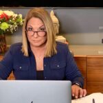 Ana María Polo Instagram – ¡Feliz lunes amigos! Cómo me les va? Cuéntenme… ¿Algo que hayan probado y les gustó tanto y se quedaron pegados para siempre? Por ejemplo, Caso Cerrado 😂 ¡Saludos!

#HeDicho #CasoCerrado #AnaMariaPolo