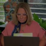 Ana María Polo Instagram – ¡Buenos días amigos! Por acá disfrutamos de leerles un cuento de Dr. Seuss a los niños de @lollipoptheater Siempre es un placer este #storytime con ellos así sea virtual.
#HeDicho #CasoCerrado #AnaMariaPolo