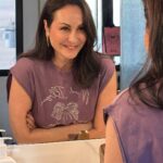 Ana Milán Instagram - Los vestidos de verano, las terrazas, el solecito en los hombros, la piel limpia e hidratada y la sonrisa siempre a punto… Grandes placeres, ¿no? ¿Cúal es tu mimo diario que si te falta no estás cómoda? Para mí sin duda una ducha al llegar a casa y mi rutina con @cetaphil.es #DescubreCetaphil #CetaphilCuidadoExperto