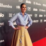 Ana Milán Instagram – Los @premiosidolo llegaron para quedarse. Querida @dulceida gracias por volver a poner en mis manos una noche tan especial… mi queridiiiiiiísima @percebesygrelos que maravilla es hacer cualquier cosa a tu lado. Te adoro.
Gracias @aliciaruedaatelier por vestirme una vez más y @theforestshoes por esos zapatos 🥰, siempre de la mano de @alipromesas 

@paulasoroa gracias por entender siempre lo que quiero y por tanta complicidad ☺️
Y gracias siempre @andreadefty @bedelkatalent por un trabajo impecable…