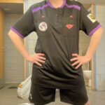 Ana Morgade Instagram - Perdonadme, pero es que me FLIPA cómo me queda el bigote. Y sí, sé quién más se lo ha dejado. Soy equipo arbitral del Match Internacional del @tcalderon.valladolid que organiza @improvalladolid junto con @improtour. SUERTE A TUTTI Y LARGA VIDA A LA IMPRO 🤩🥸😎