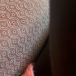 Ana Morgade Instagram - Bebesito tiene dos años y un superpoder: hacer monerías sin cesar hasta el exacto SEGUNDO en que intento grabarlo. Para el 2024 te deseo que consigas poner excusas tan bien como ella para hacer lo que te dé la gana siempre.