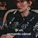 Ana Morgade Instagram - Juana fue reina de Castilla durante 51 años, y de Aragón y Navarra durante 39. Nunca fue depuesta por su ¿locura?, pero aún así pasó 46 años encerrada y vigilada mientras otros esgrimían su poder. @mariajoserubio y @ana_morgade_oficial repasan su historia en #GenteMuerta, ¡no te lo puedes perder! Lo tienes en @podimo_es