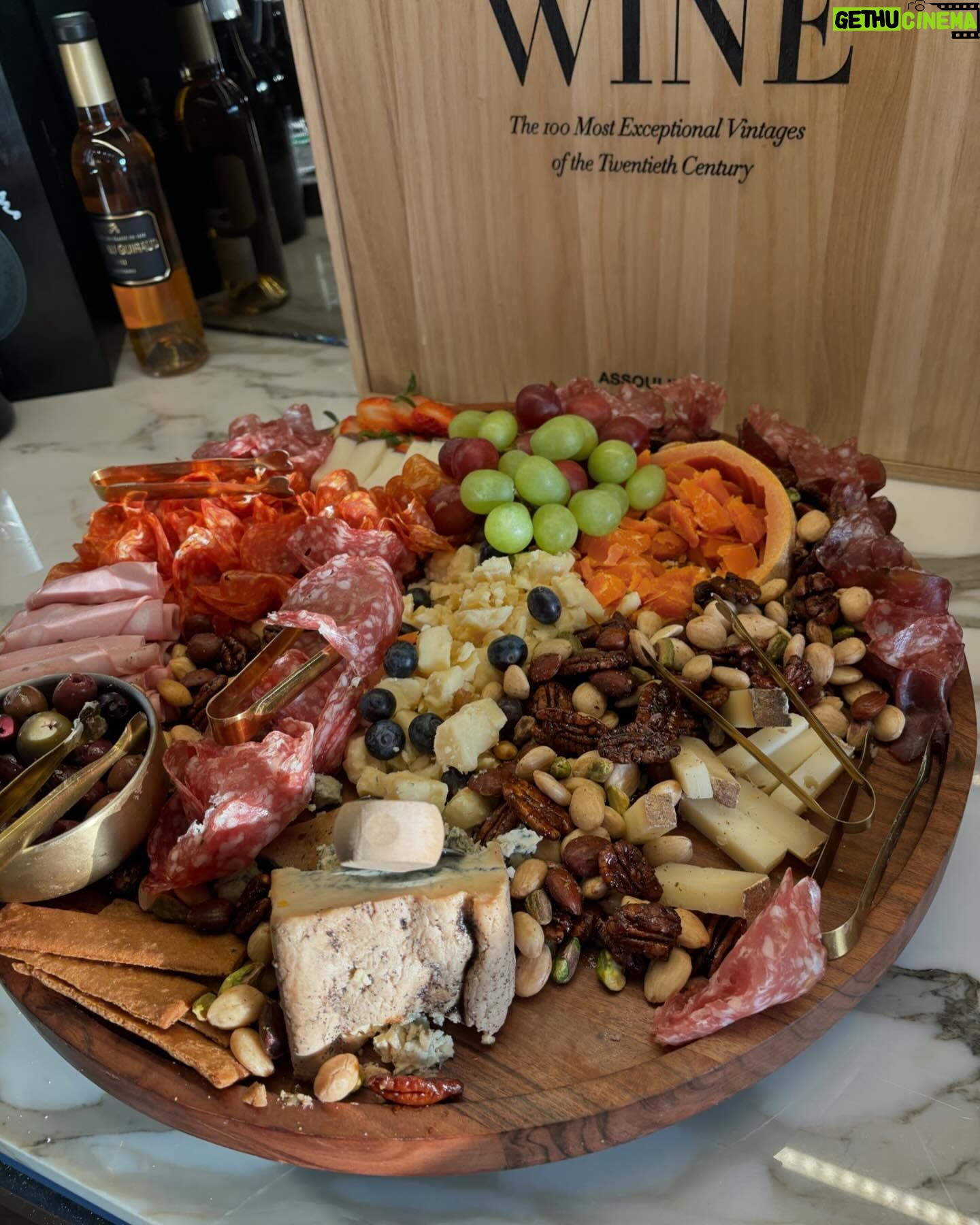 Ana Navarro Instagram - @chevremiami. We had so much fun and great wine and cheese and sandwiches and I don’t know what else. Basque cheesecake, maybe?