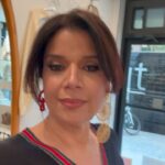 Ana Navarro Instagram - I ❤️❤️❤️ statement earrings. The louder the statement, the better. Had so much fun trying on sparkly, dangly things at @jennifermillerjewelry today. It’s like stepping into a jewelry box and playing dress-up. Most fun I can have that’s not fattening or bad for my liver.