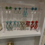 Ana Navarro Instagram - I ❤️❤️❤️ statement earrings. The louder the statement, the better. Had so much fun trying on sparkly, dangly things at @jennifermillerjewelry today. It’s like stepping into a jewelry box and playing dress-up. Most fun I can have that’s not fattening or bad for my liver.