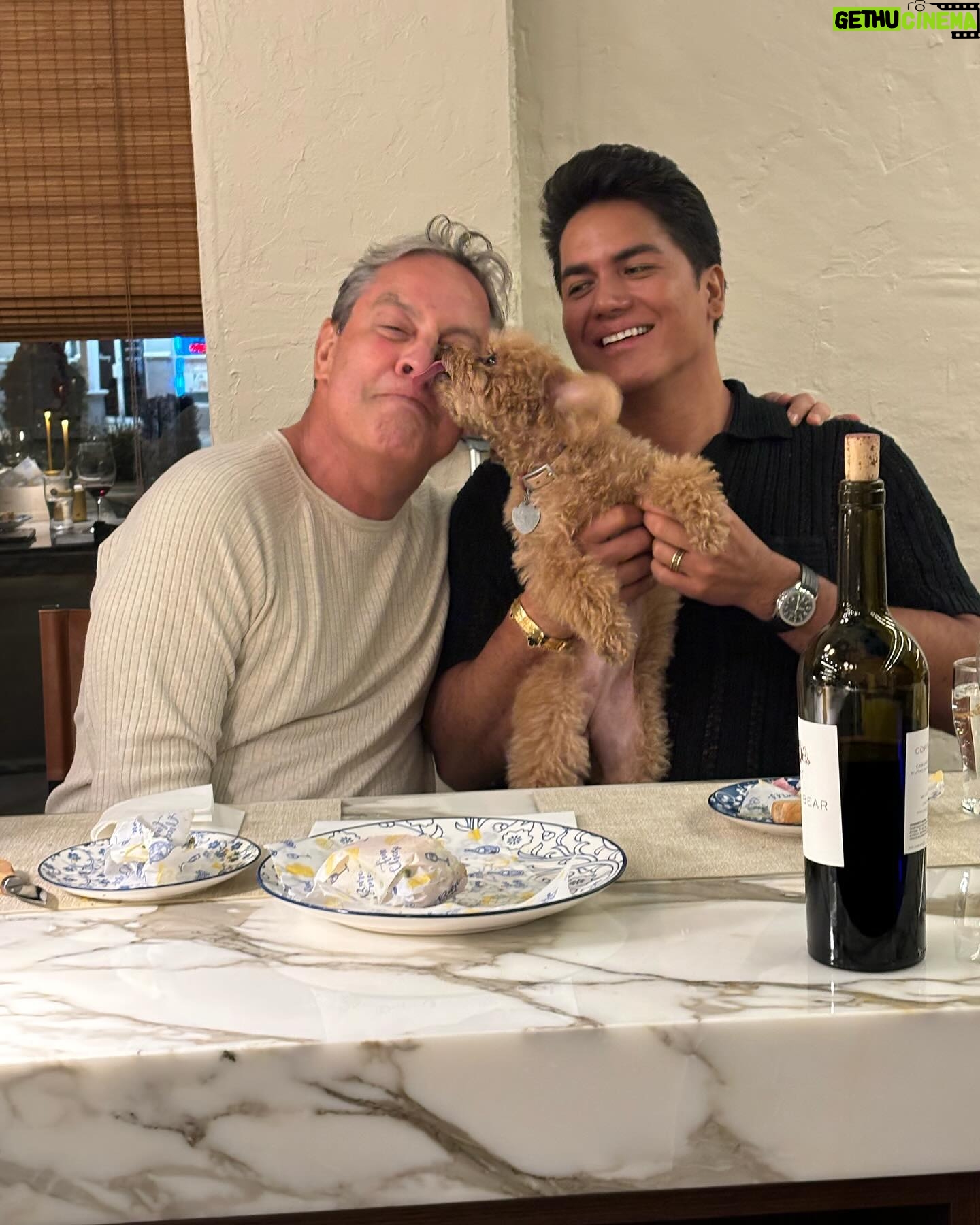 Ana Navarro Instagram - Good night, my peeps. Had THE best time at @chevremiami. It’s a tiny and crazy delicious Sandwich, cheese, wine & charcuterie shop. The line is out the door. Their one private room fits 12 and I’m going to rent it, over and over. If I invite you, say yes.